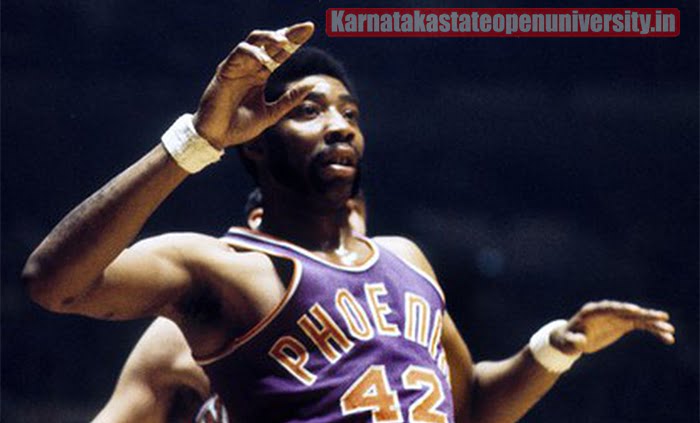 The 10 Largest Hand Sizes in NBA History