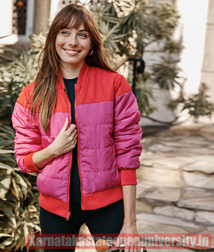 Best Travel Jacket In 2023 According to Travel Experts
