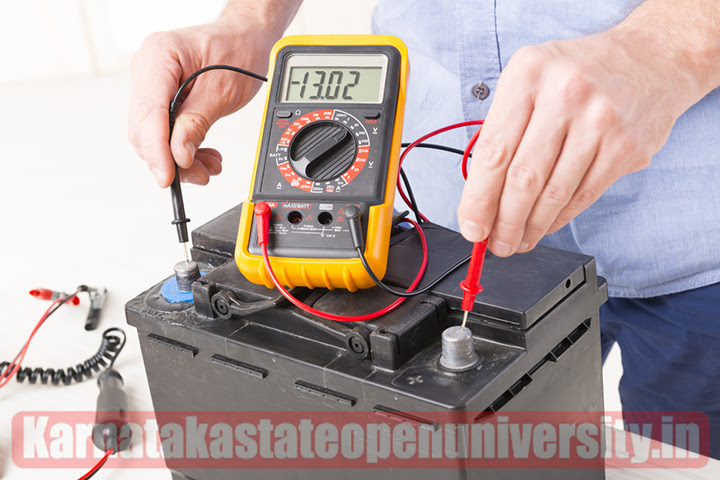 How to Check a Car Battery 2023